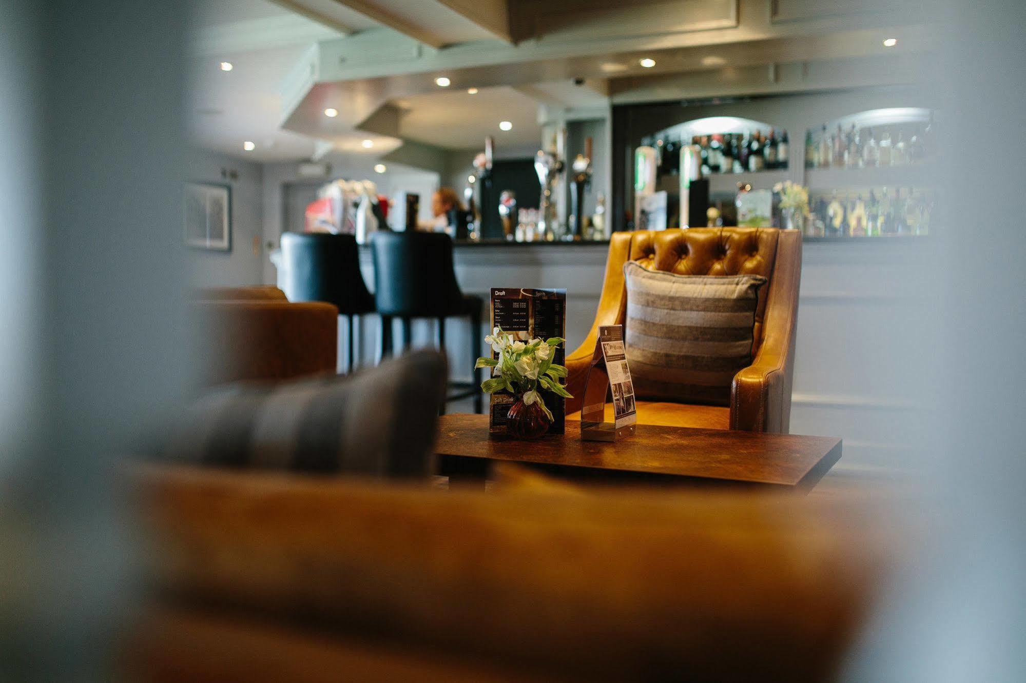 Bryn Meadows Golf, Hotel & Spa Blackwood  Exterior foto